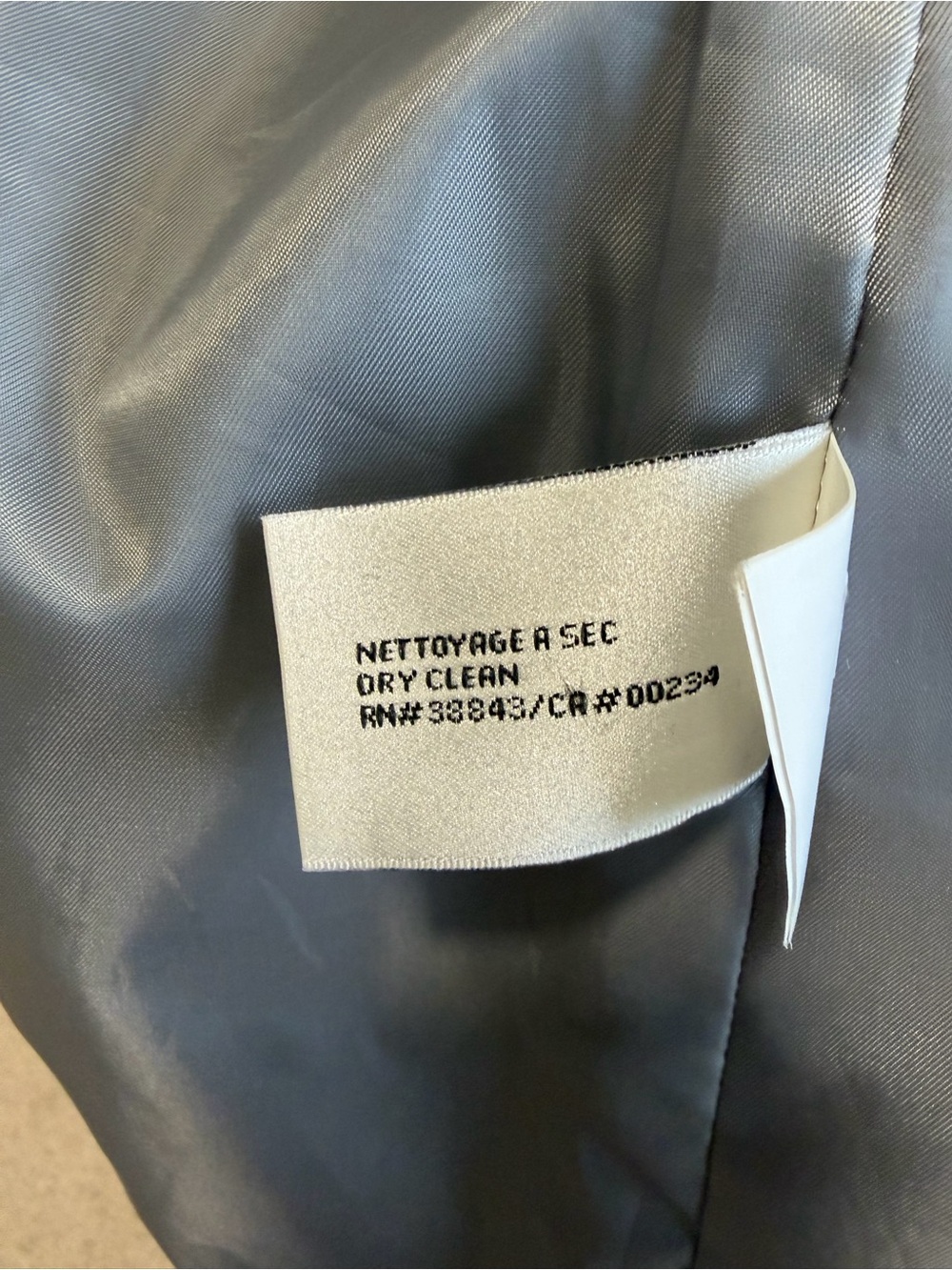 DKNY Grey Wool Blend Double Breasted Belted Coat Size 4 - Picture 8 of 12